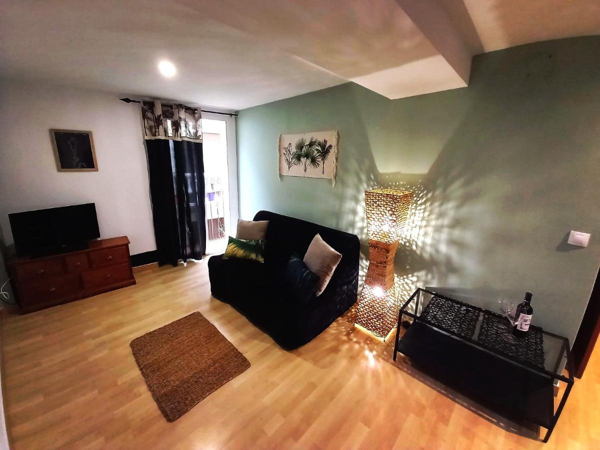 Cornukarma Apartamiento La Capella Cornudella de Montsant ภายนอก รูปภาพ